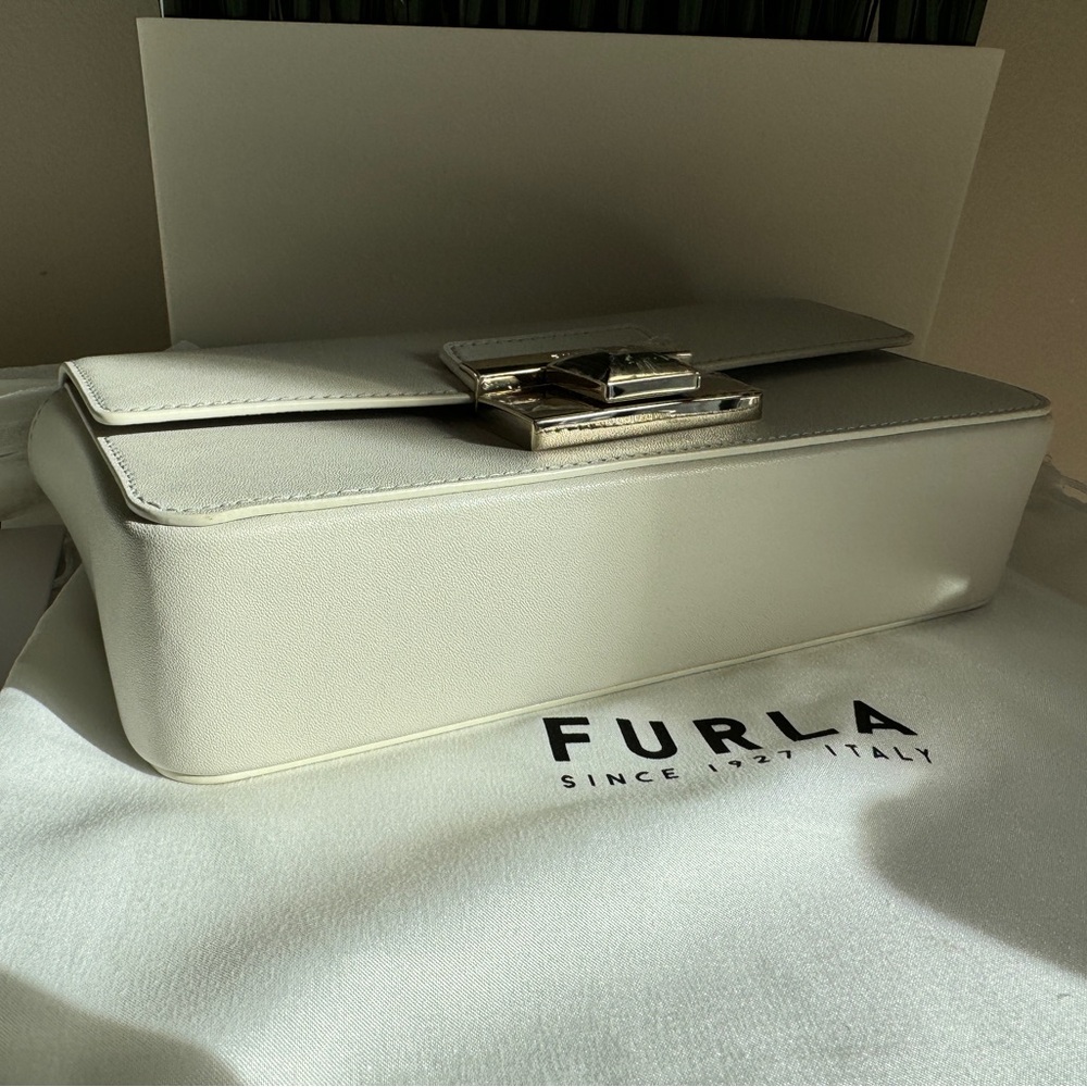 New Furla Leather Crossbody MARSHMALLOW - Picture 4 of 8